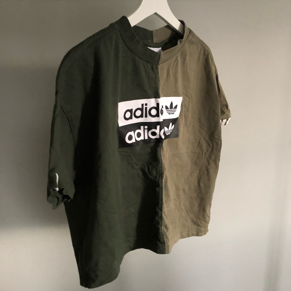 2-Tone Green Adidas Cropped Shirt